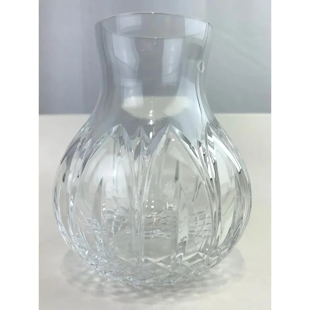Atlantis flower vase